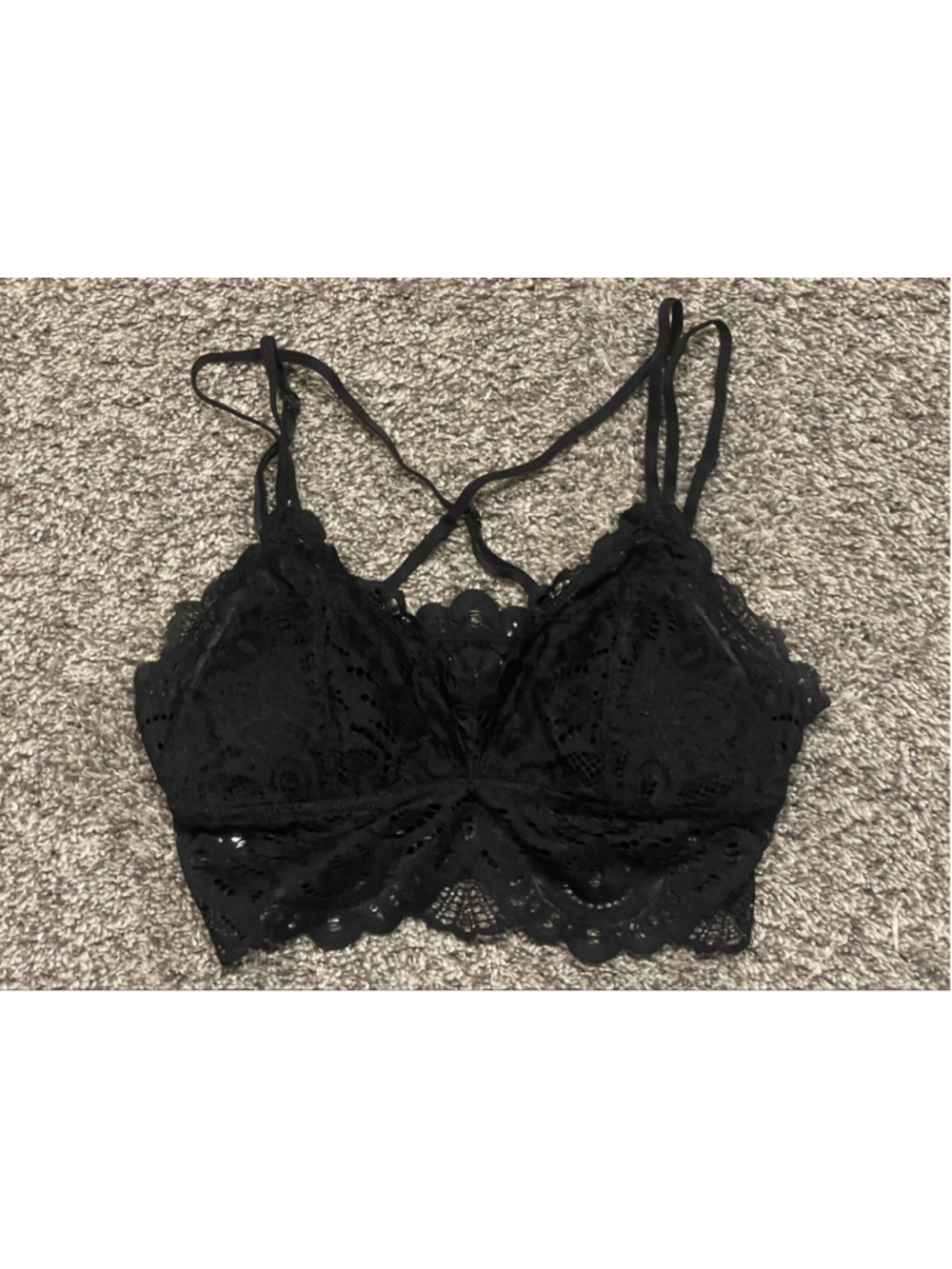 SO Strappy Lace Bralette, Size Small, Like New Condition